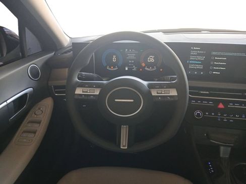 Used 2026 Hyundai Sonata SE FWD image 15