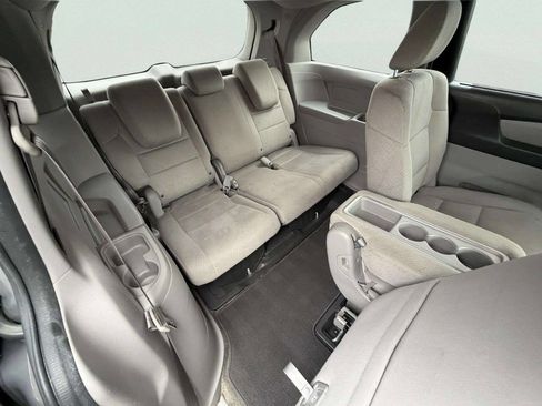 Used 2015 Honda Odyssey EX image 27