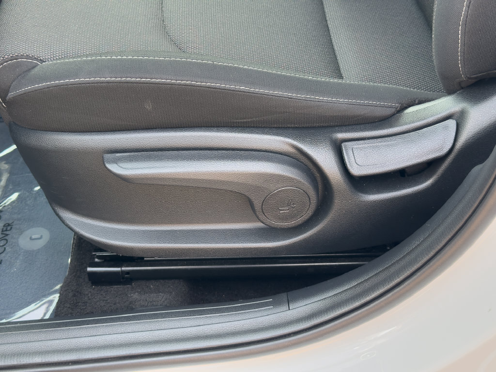 Used 2024 Kia Forte LXS w/ LXS Technology Package FWD image 20