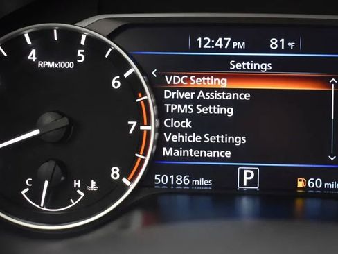 Used 2024 Nissan Altima 2.5 SV image 27