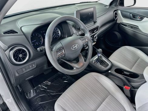 Used 2023 Hyundai Kona SEL FWD image 9