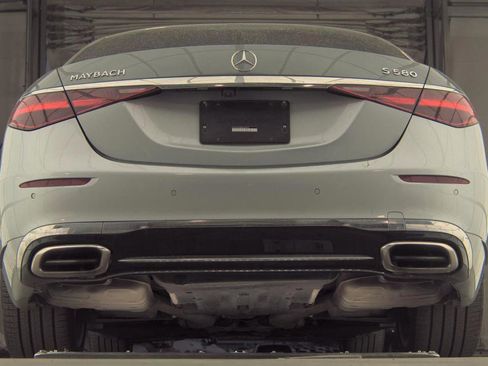 Used 2024 Mercedes-Benz Maybach S 580 4MATIC image 5