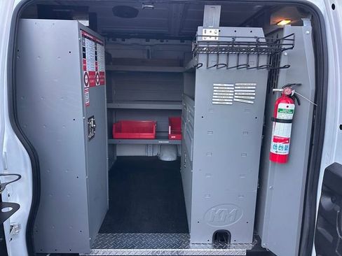 Used 2019 GMC Savana 2500 w/ Driver Convenience Package image 17