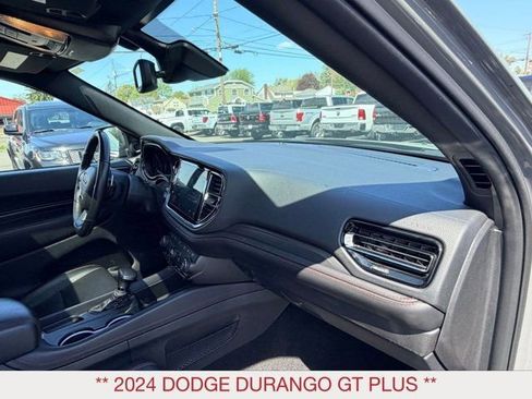 Certified 2024 Dodge Durango GT AWD/4WD image 9