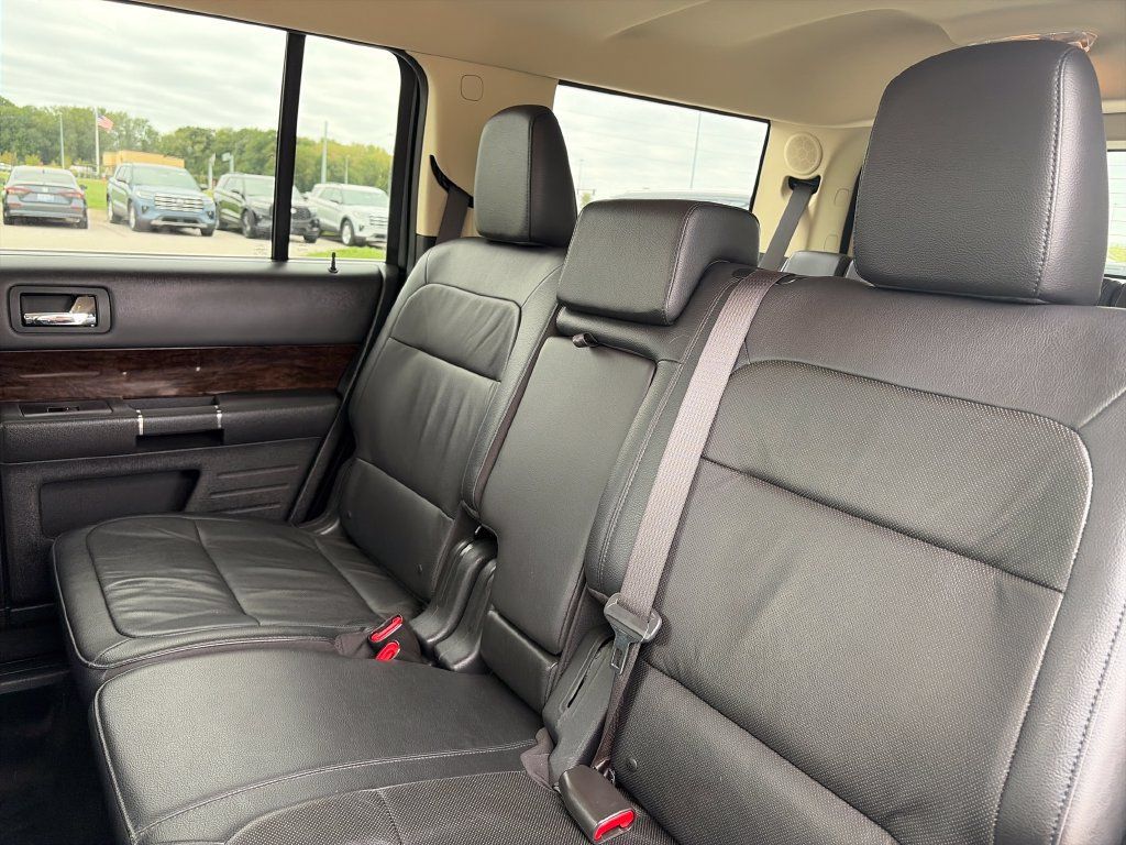 Used 2018 Ford Flex Limited AWD/4WD image 33