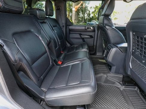Used 2025 Ford Bronco Badlands AWD/4WD image 25