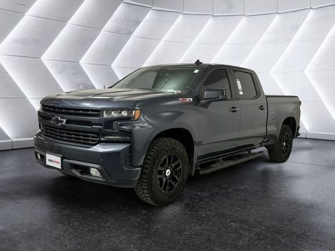 Used 2020 Chevrolet Silverado 1500 RST AWD/4WD image 3
