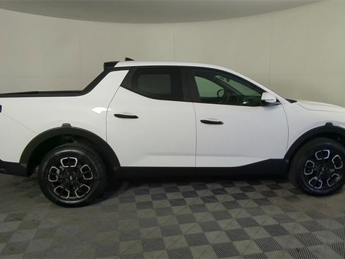 Used 2024 Hyundai Santa Cruz SEL image 4