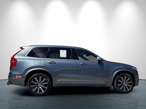 Used 2017 Volvo XC90 T8 R-Design w/ Vision Package AWD/4WD image 3