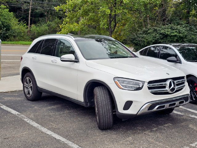 Certified 2022 Mercedes-Benz GLC 300 4MATIC image 1