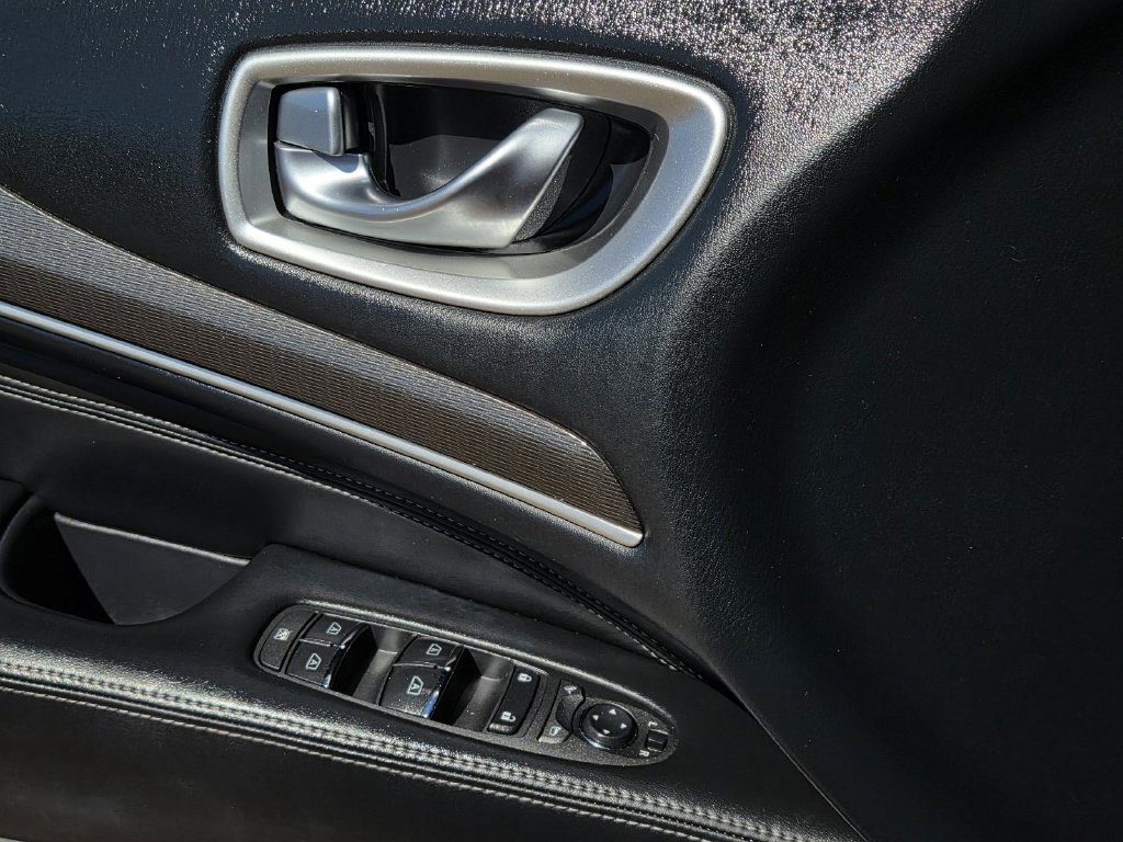 Used 2019 INFINITI QX60 Pure FWD image 18