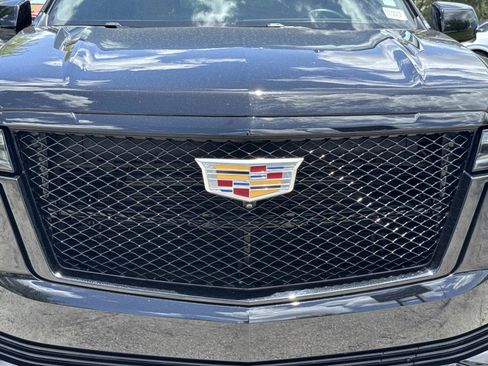 Certified 2023 Cadillac Escalade Sport w/ Touring Package AWD/4WD image 8