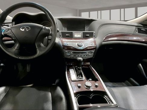 Used 2019 INFINITI Q70 Luxe RWD image 15