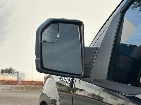 Used 2017 Ford F150 XLT RWD image 16