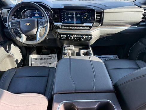 Used 2024 Chevrolet Silverado 1500 LTZ image 13