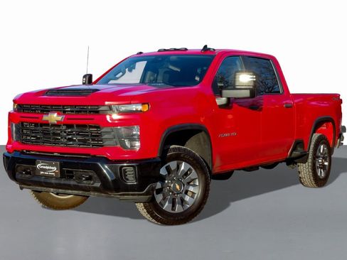 Used 2024 Chevrolet Silverado 2500 Custom w/ Custom Convenience Package image 4