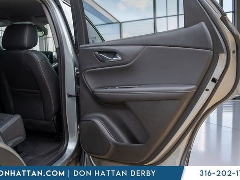 Used 2023 Chevrolet Blazer LT FWD image 28