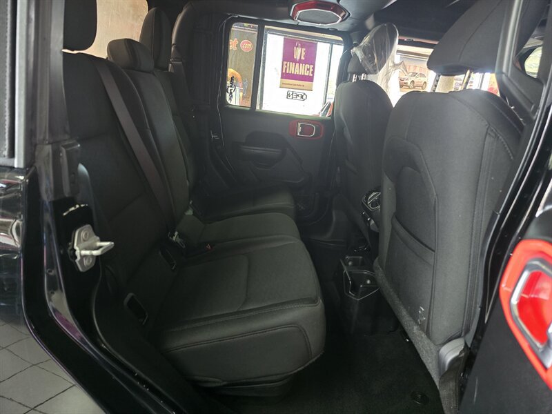 Used 2020 Jeep Gladiator Sport w/ Quick Order Package 24S AWD/4WD image 16