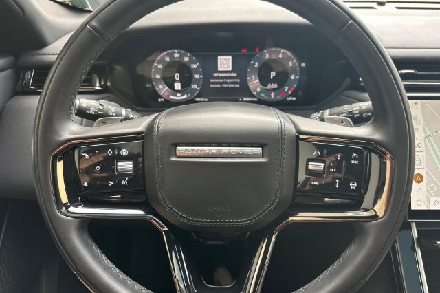 Certified 2026 Land Rover Range Rover Velar Dynamic SE AWD/4WD image 23