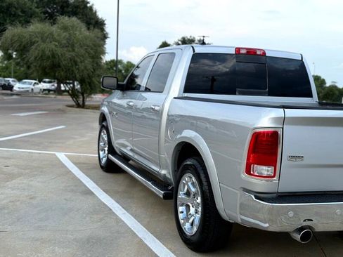 Used 2015 RAM 1500 Laramie w/ Convenience Group image 6