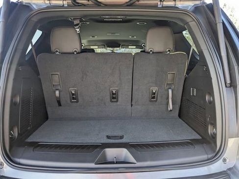 Used 2022 Chevrolet Tahoe LT image 14