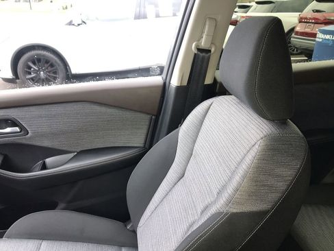 Used 2023 Nissan Rogue SV image 22