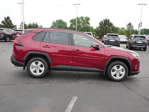 Certified 2019 Toyota RAV4 XLE w/ Convenience Package AWD/4WD image 4