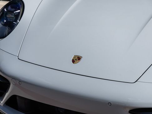 Certified 2022 Porsche 911 Targa 4S AWD/4WD image 19