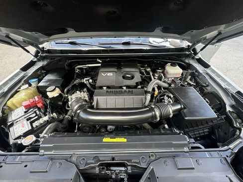 Used 2023 Nissan Frontier PRO-4X w/ Pro-4X Premium Package AWD/4WD image 31