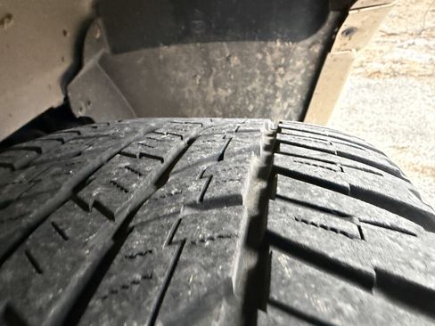 Used 2014 Ford Expedition XLT w/ Equipment Group 201A image 13