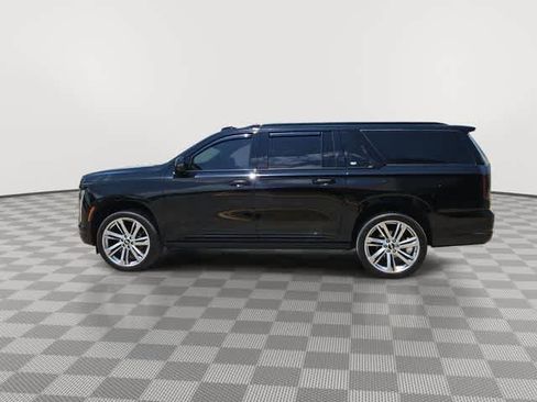 Used 2025 Cadillac Escalade ESV Sport w/ Touring Package AWD/4WD image 8