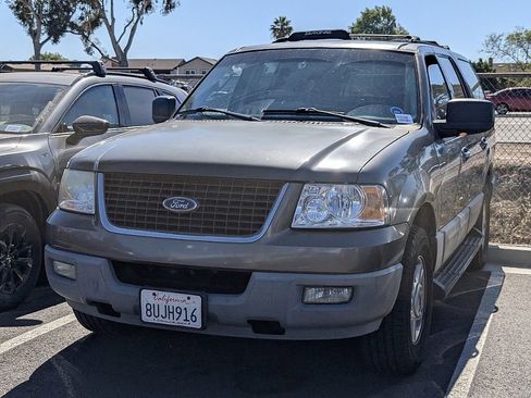 Used 2003 Ford Expedition XLT image 5