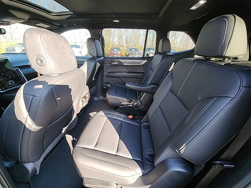 New 2025 GMC Acadia Elevation w/ Super Cruise Package image 29