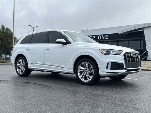 Used 2023 Audi Q7 2.0T Premium w/ Convenience Package image 9