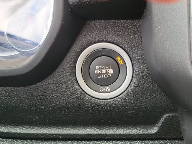 Used 2019 RAM 1500 Big Horn AWD/4WD image 17