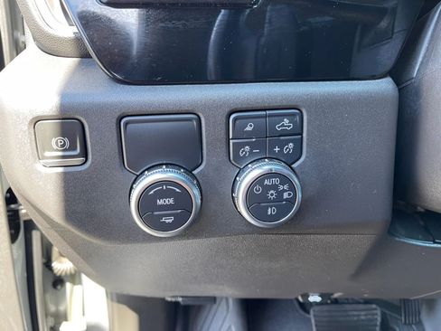 Used 2023 GMC Sierra 1500 SLT w/ SLT Premium Plus Package RWD image 27