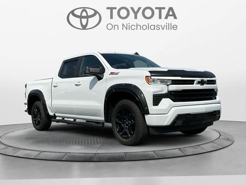 Used 2025 Chevrolet Silverado 1500 RST AWD/4WD image 7