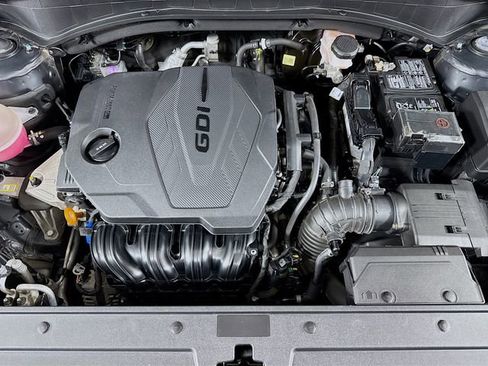 Used 2023 Hyundai Santa Fe SE image 31