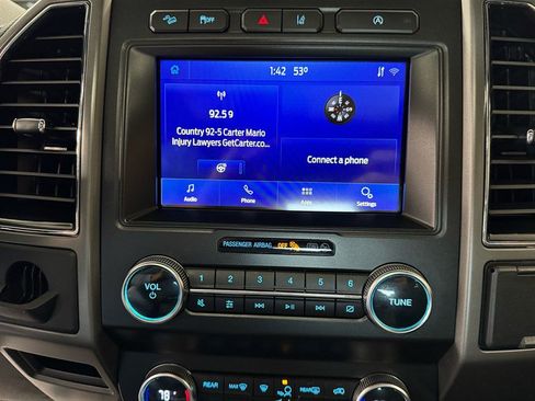 Used 2021 Ford Expedition XLT image 17