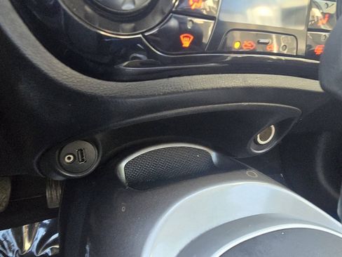 Used 2017 Nissan Juke SV w/ Technology Package FWD image 29