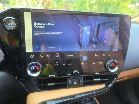 Used 2025 Lexus NX 350 AWD w/ Accessory Package (2T) image 4