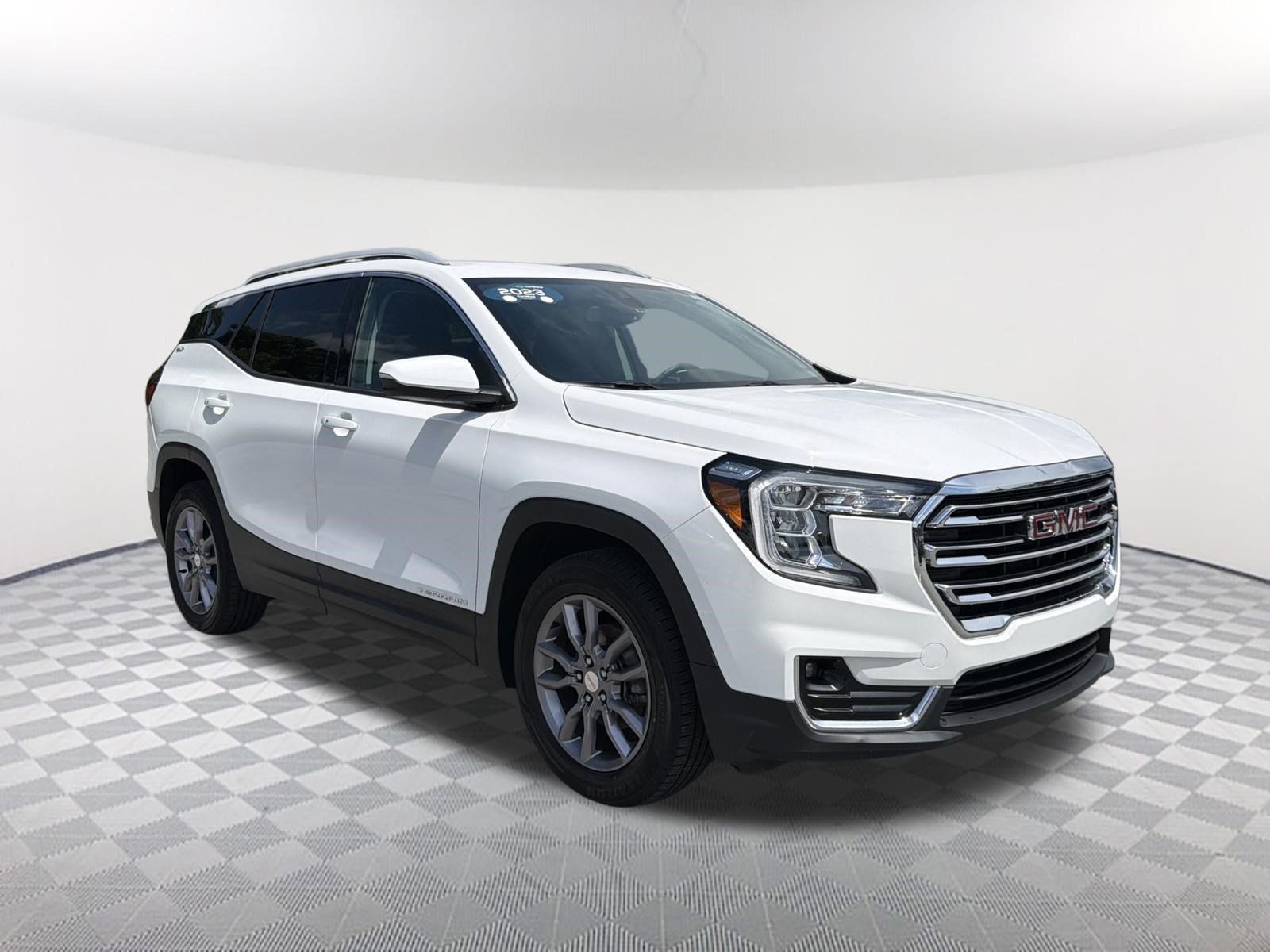 Certified 2023 GMC Terrain SLT AWD/4WD image 8