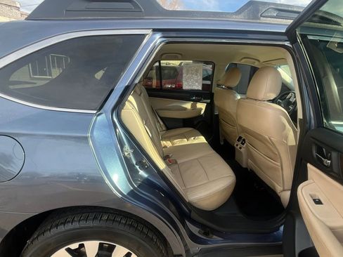 Used 2015 Subaru Outback 3.6R Limited image 20
