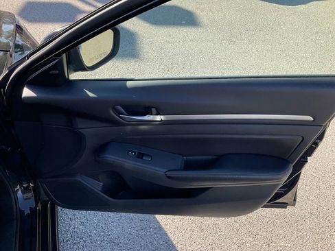 Used 2022 Nissan Altima 2.5 SV image 27