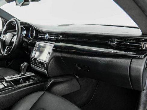 Used 2016 Maserati Quattroporte S RWD image 10