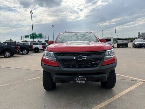 Used 2020 Chevrolet Colorado ZR2 AWD/4WD image 3