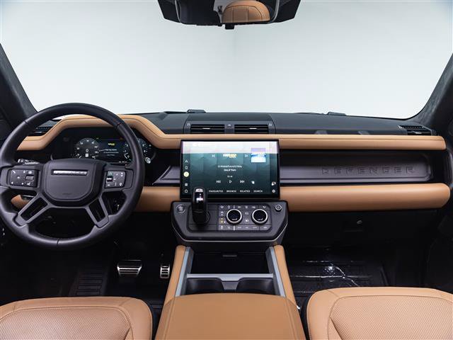 New 2026 Land Rover Defender 130 V8 AWD/4WD image 17