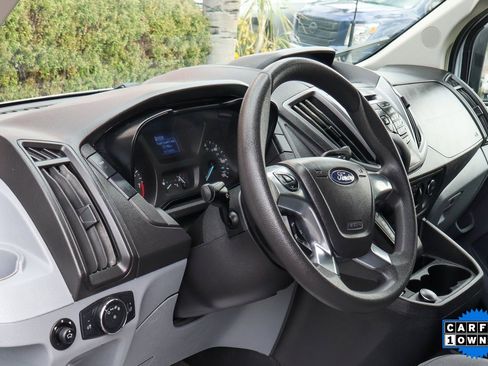 Used 2019 Ford Transit 350 XLT image 17