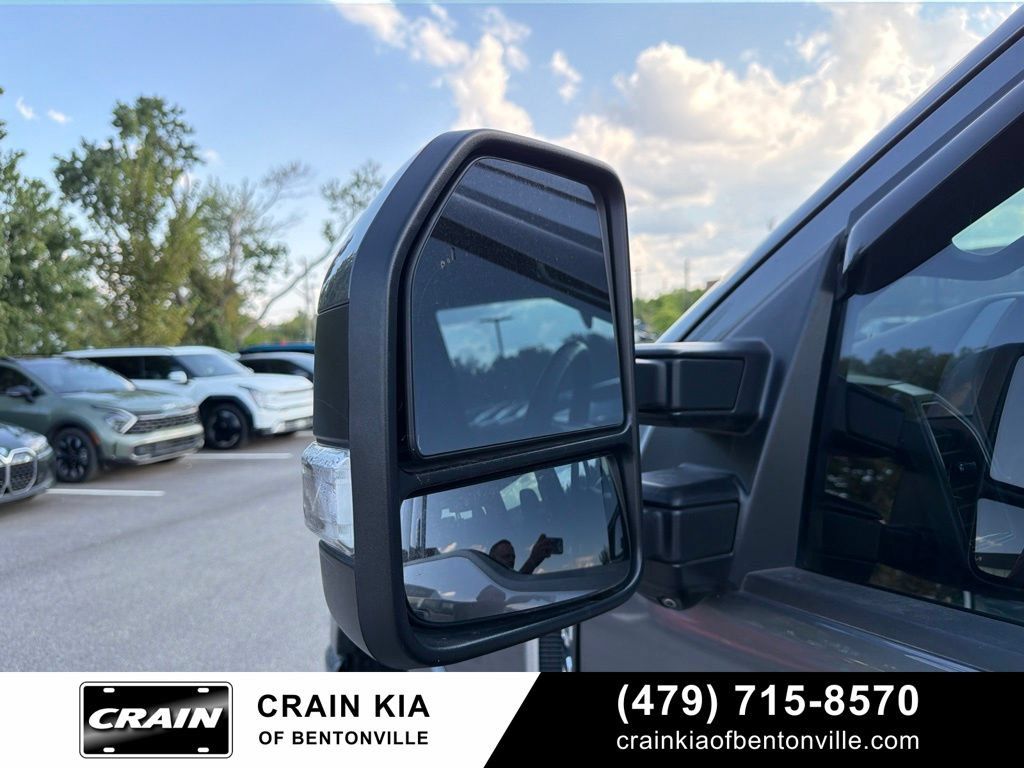 Used 2022 Ford F250 Lariat w/ Tremor Off-Road Package AWD/4WD image 13