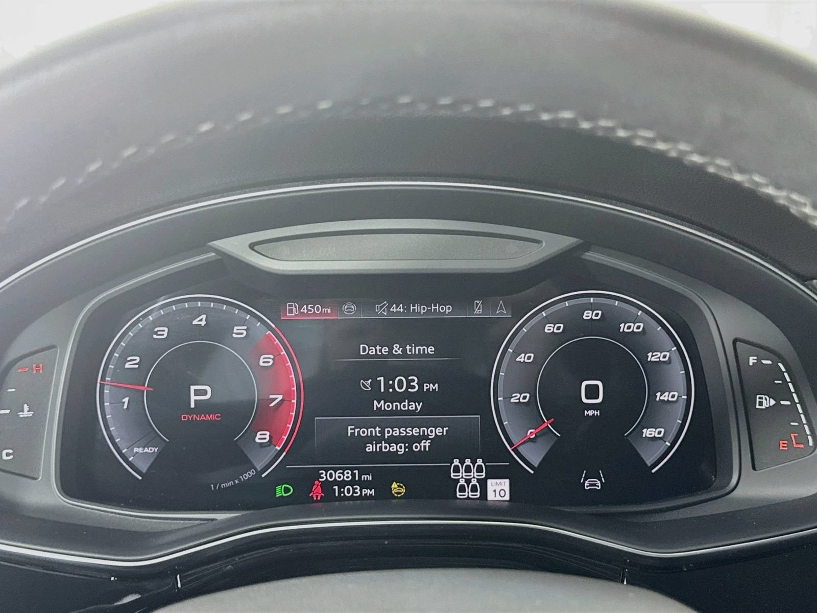 Certified 2025 Audi SQ7 Prestige AWD/4WD image 16